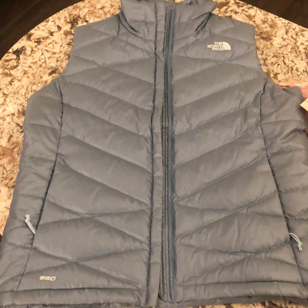 North face vest 550